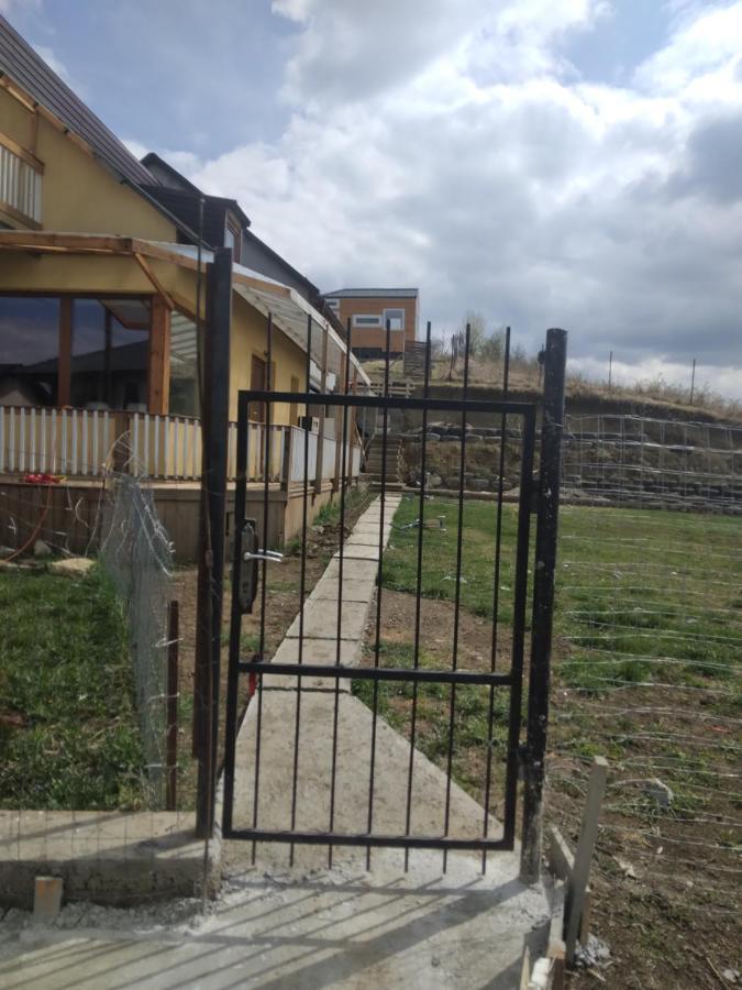 فيلا Tiny House Cluj With Jacuzzi Sinnicoara المظهر الخارجي الصورة