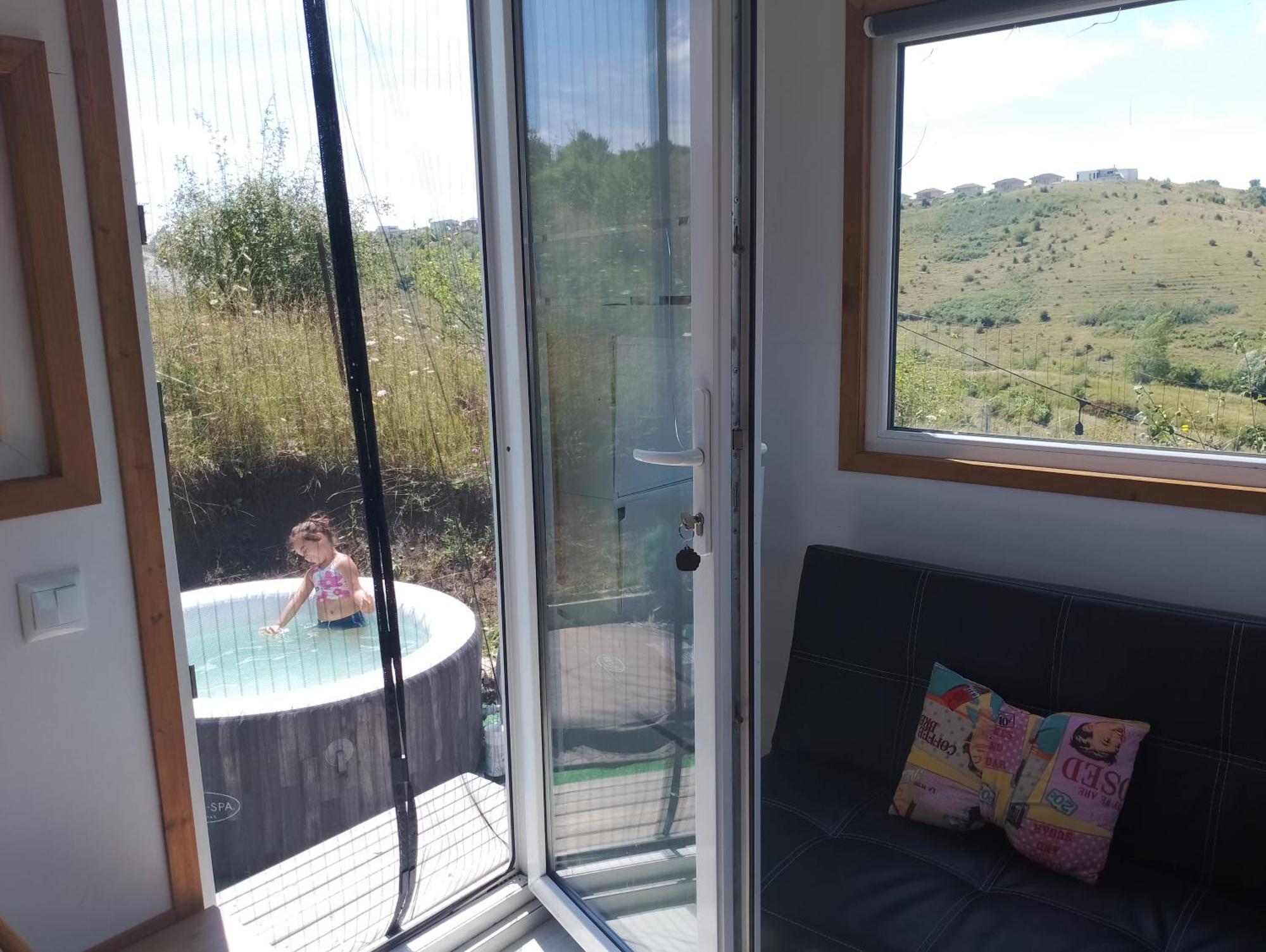 فيلا Tiny House Cluj With Jacuzzi Sinnicoara المظهر الخارجي الصورة
